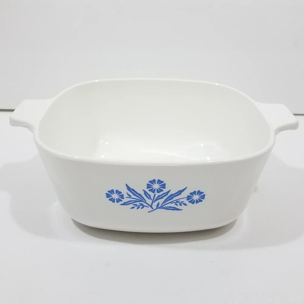 Corningware Blue Cornflower 1.5QT Casserole Dish